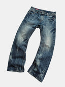 「TSUNAMI」 Lightning Fade Curved-Leg Jeans